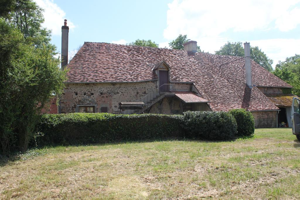 La Grande Maison De Pont Lung Ygrande Exterior foto